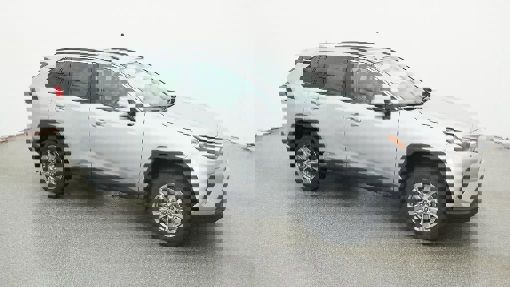 New 2025 Toyota RAV4 XLE image 12