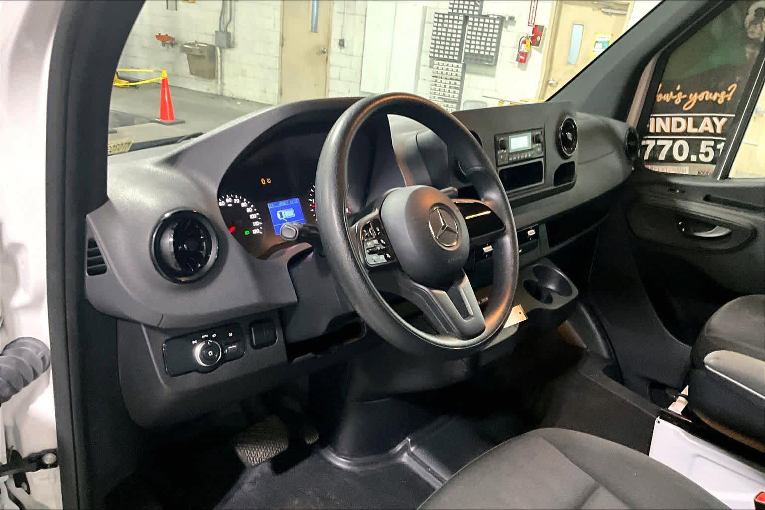 Used 2021 Mercedes-Benz Sprinter 2500 image 16