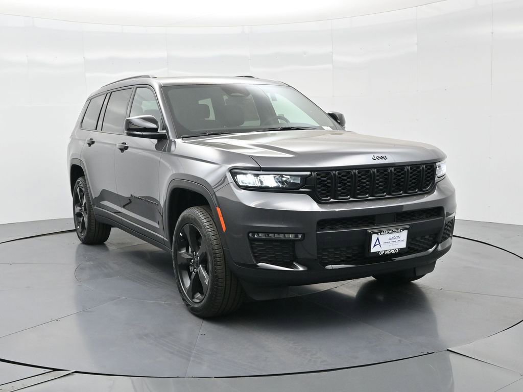New 2025 Jeep Grand Cherokee L Limited w/ Black Appearance Package image 3