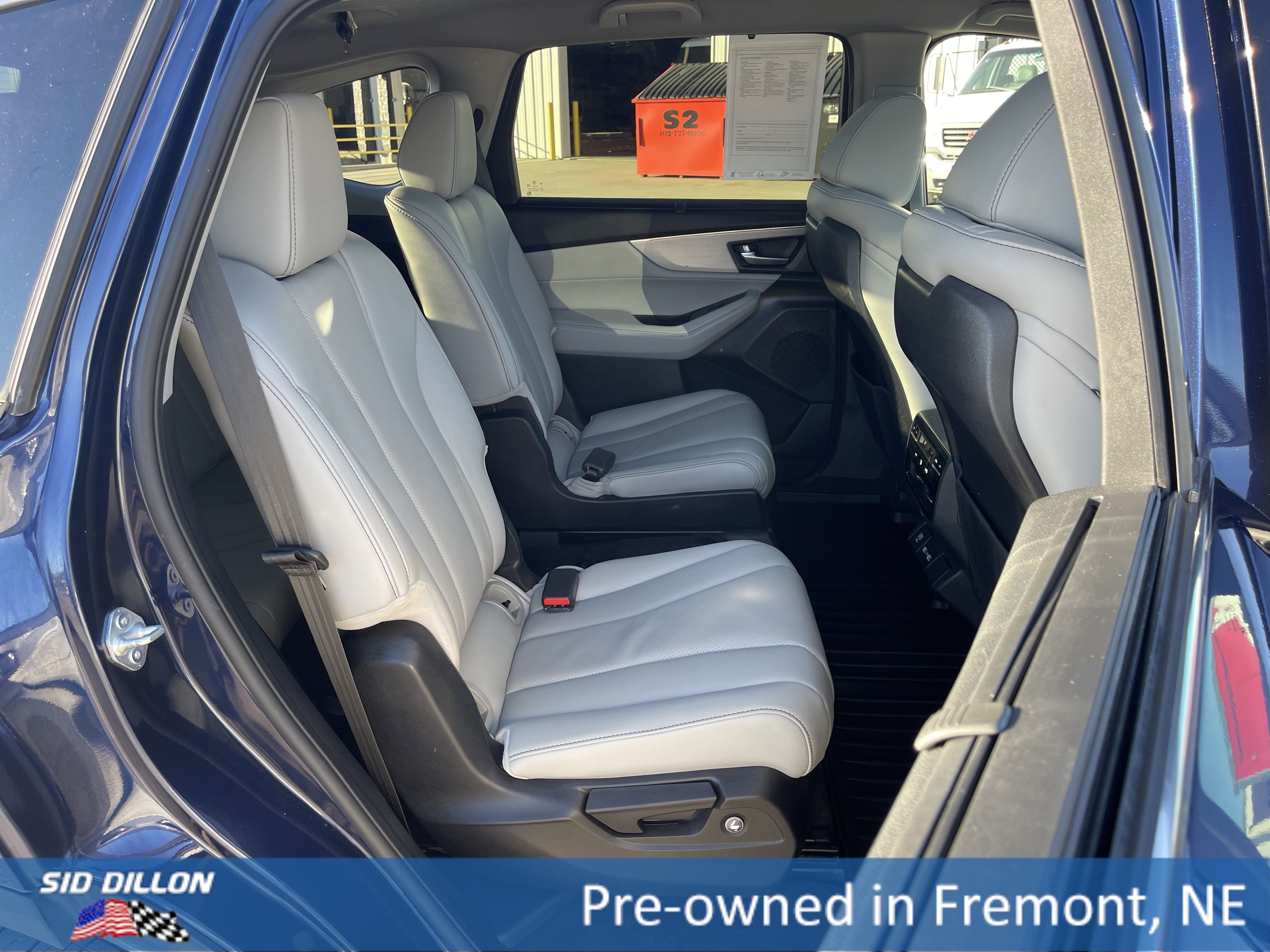 Used 2022 Acura MDX SH-AWD w/ Technology Package image 11