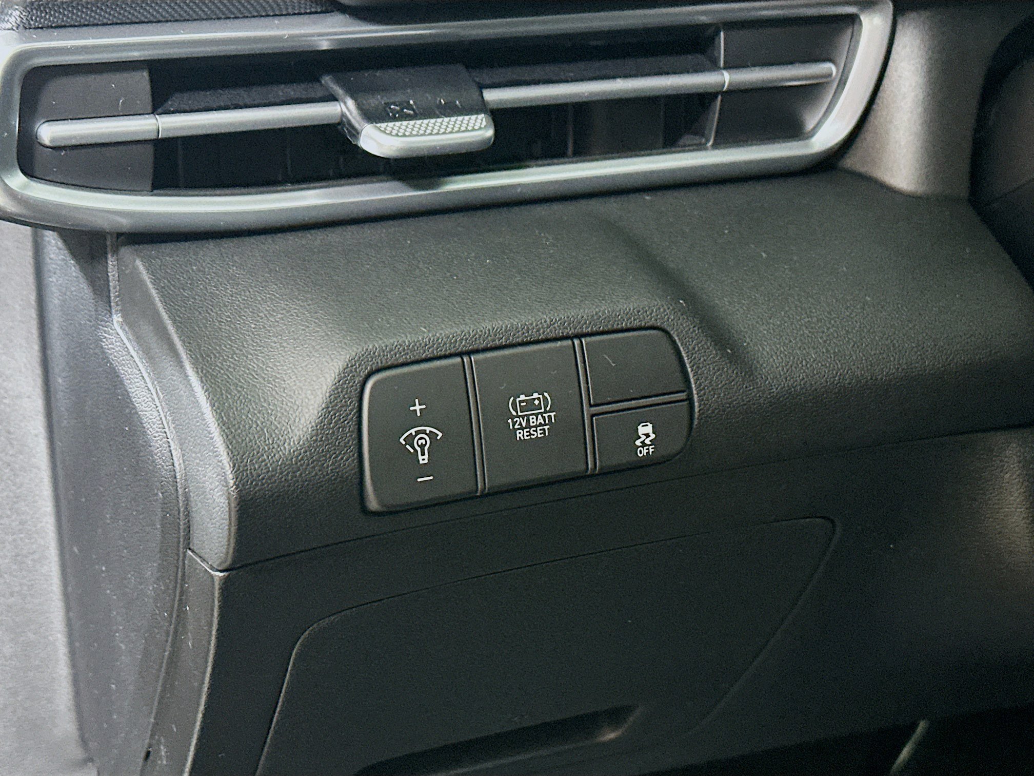 New 2026 Hyundai Elantra Hybrid FWD image 10