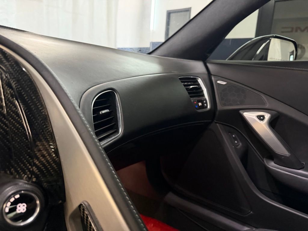 Used 2015 Chevrolet Corvette Stingray Coupe w/ 3LT Preferred Equipment Group image 17