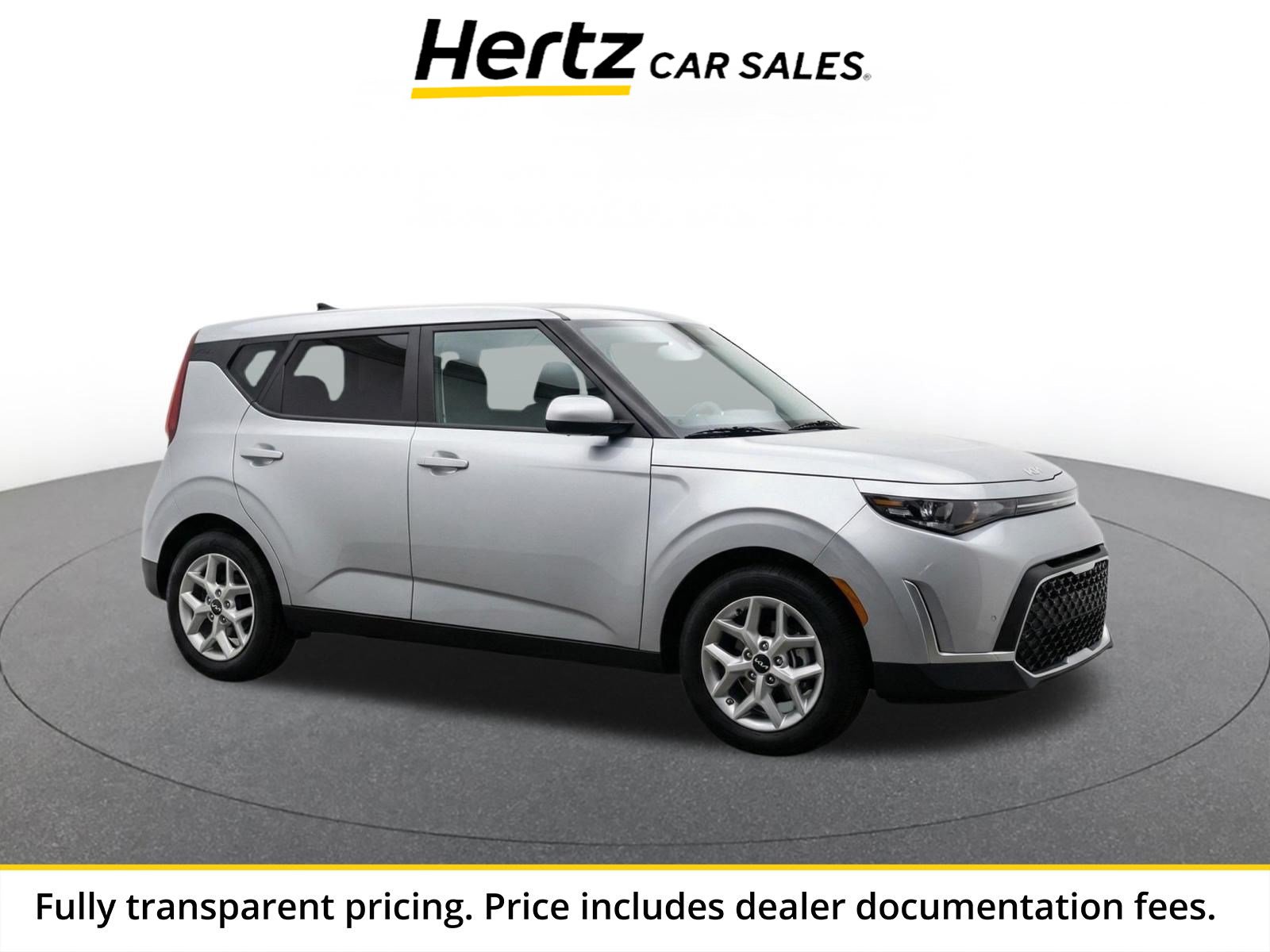Used 2025 Kia Soul LX w/ LX Technology Package FWD image 1