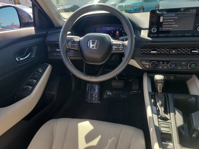 Certified 2023 Honda Accord EX image 10