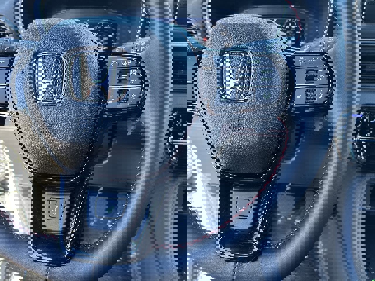 New 2025 Honda Pilot Black Edition image 18