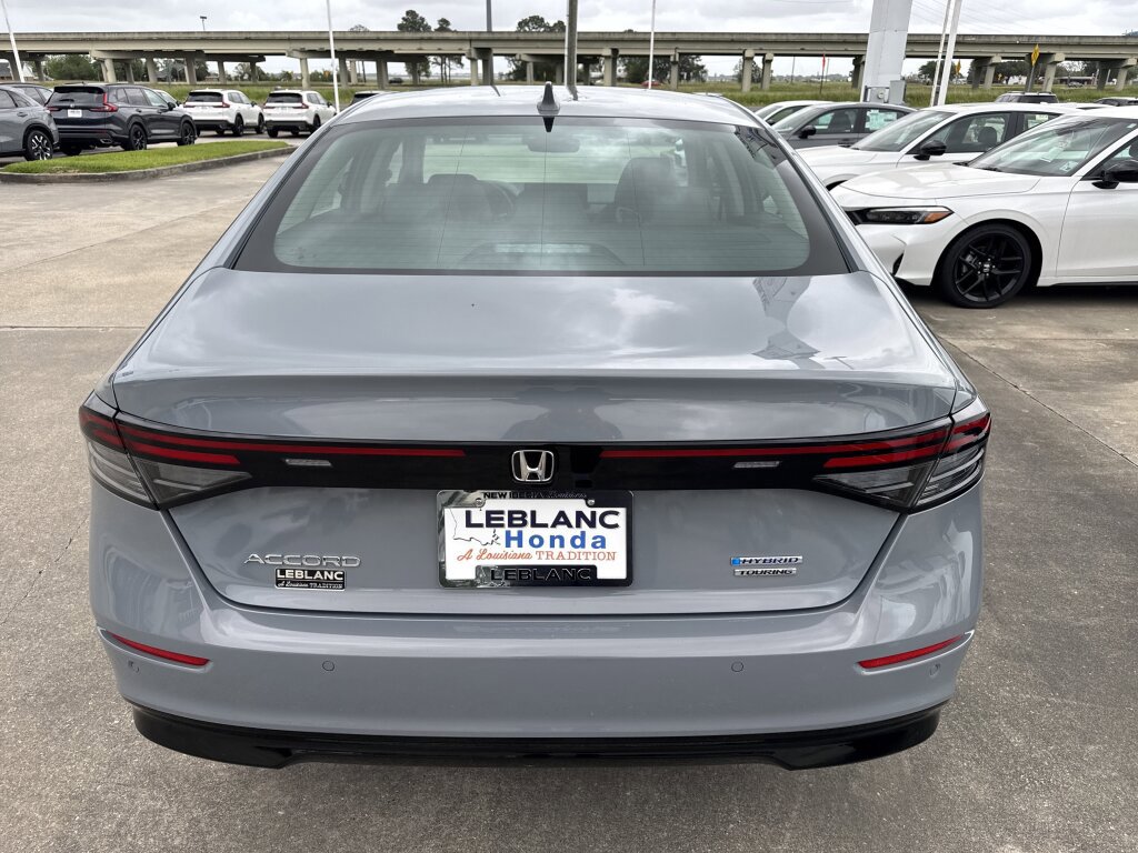 New 2026 Honda Accord Touring image 5