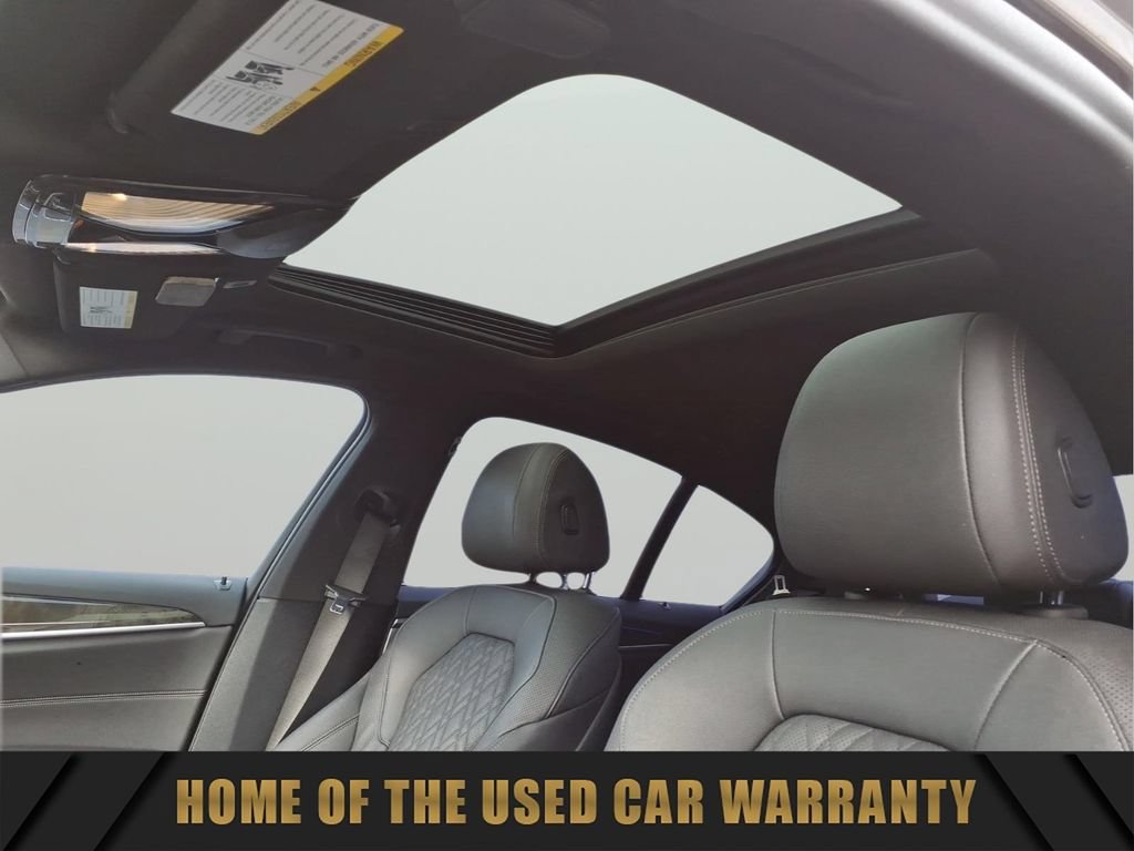 Used 2021 BMW 530i w/ Convenience Package RWD image 28