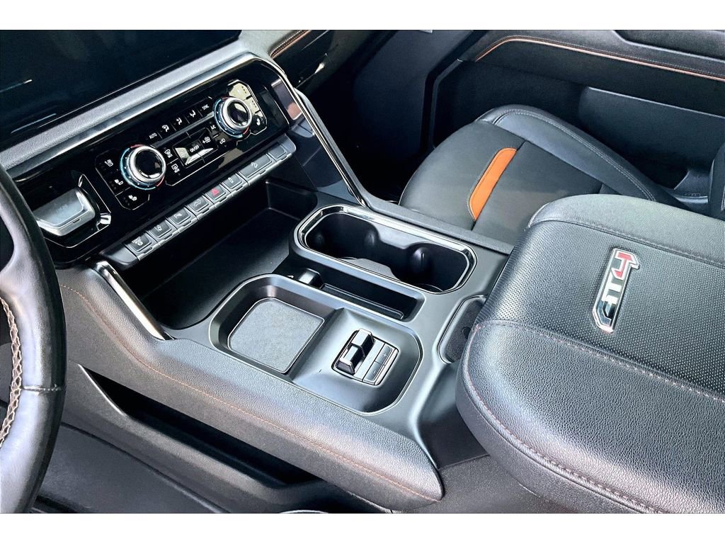 Used 2024 GMC Sierra 2500 AT4 w/ Max Trailering Package AWD/4WD image 16