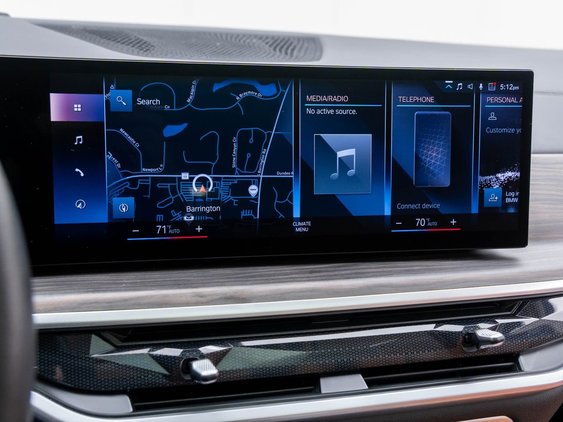 Certified 2023 BMW X7 xDrive40i w/ Premium Package image 25