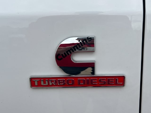 Used 2022 RAM 3500 Tradesman RWD image 18