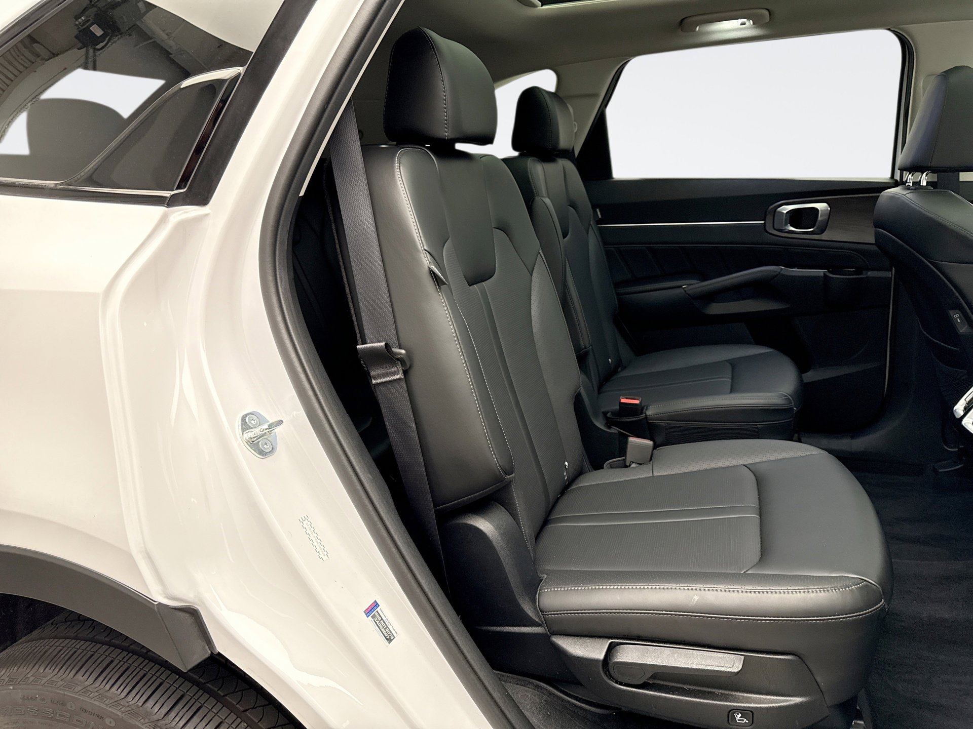 Used 2025 Kia Sorento SX image 20