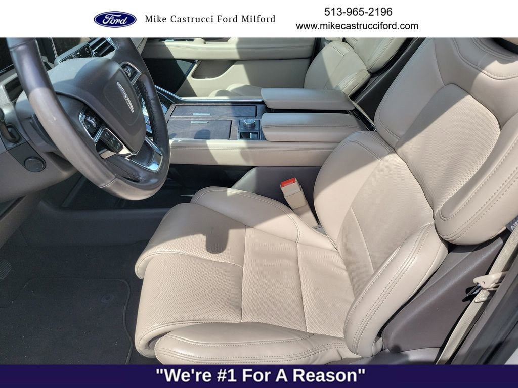 Used 2024 Lincoln Navigator Premiere AWD/4WD image 25