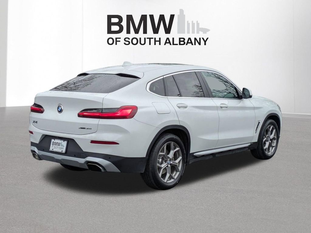 Used 2022 BMW X4 xDrive30i w/ Premium Package 2 image 4