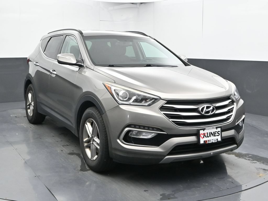 Used 2018 Hyundai Santa Fe Sport w/ 2.4L Value Package 02 FWD image 6