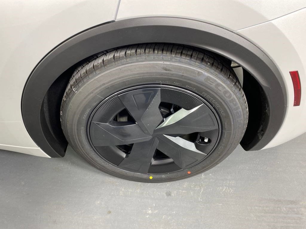 New 2026 Toyota Prius Plug-In Hybrid image 24