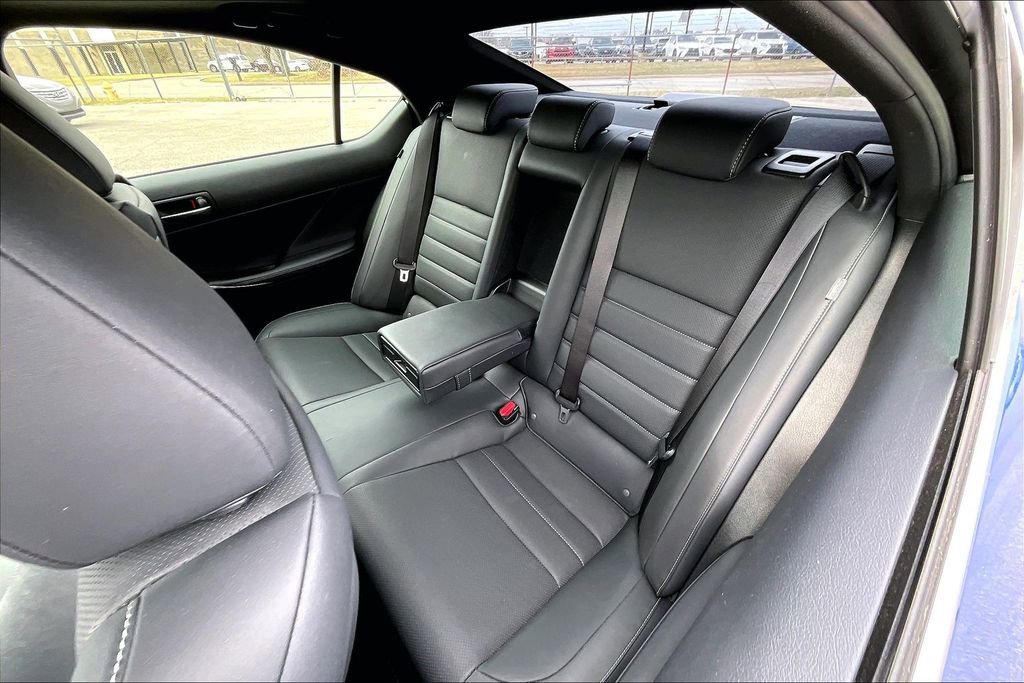 Used 2022 Lexus IS 350 F Sport w/ Accessory Package image 35