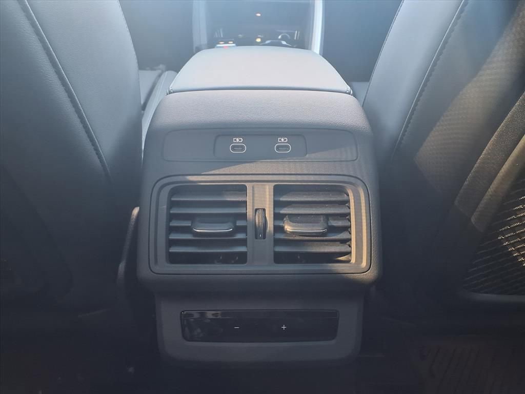 New 2025 Audi SQ5 Premium Plus image 25