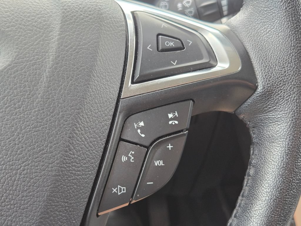 Used 2024 Ford Edge SEL AWD/4WD image 23
