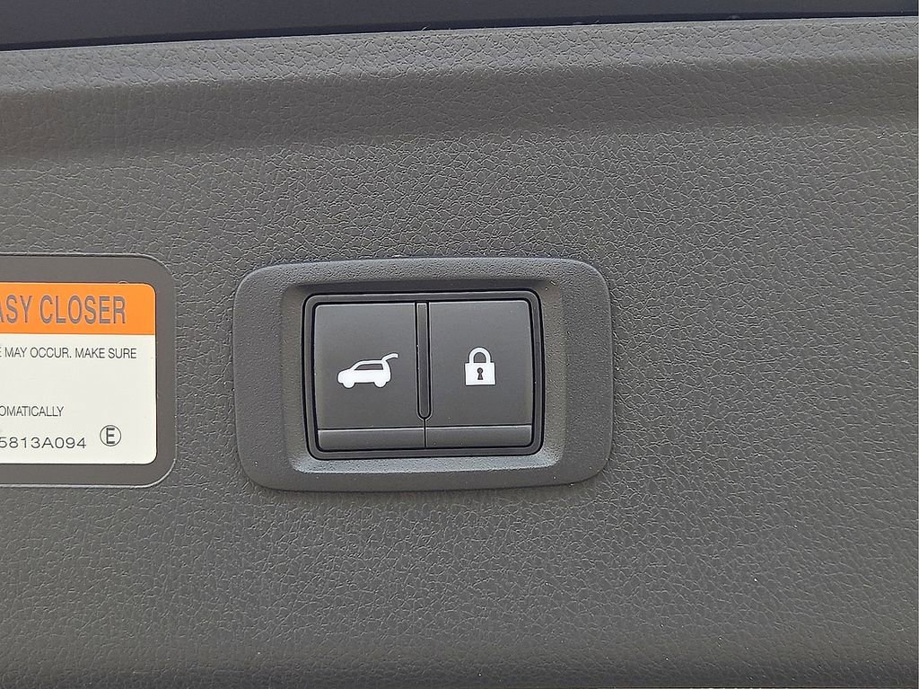 Used 2025 Mitsubishi Eclipse Cross SE AWD/4WD image 14