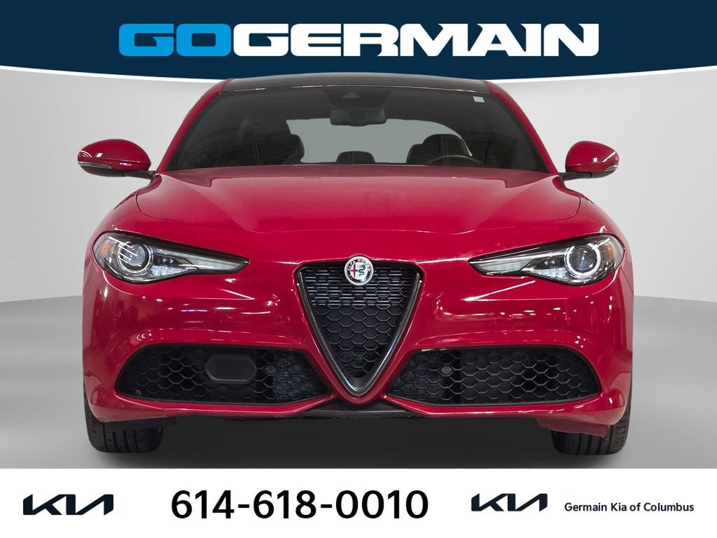 Used 2022 Alfa Romeo Giulia Sprint AWD/4WD image 3