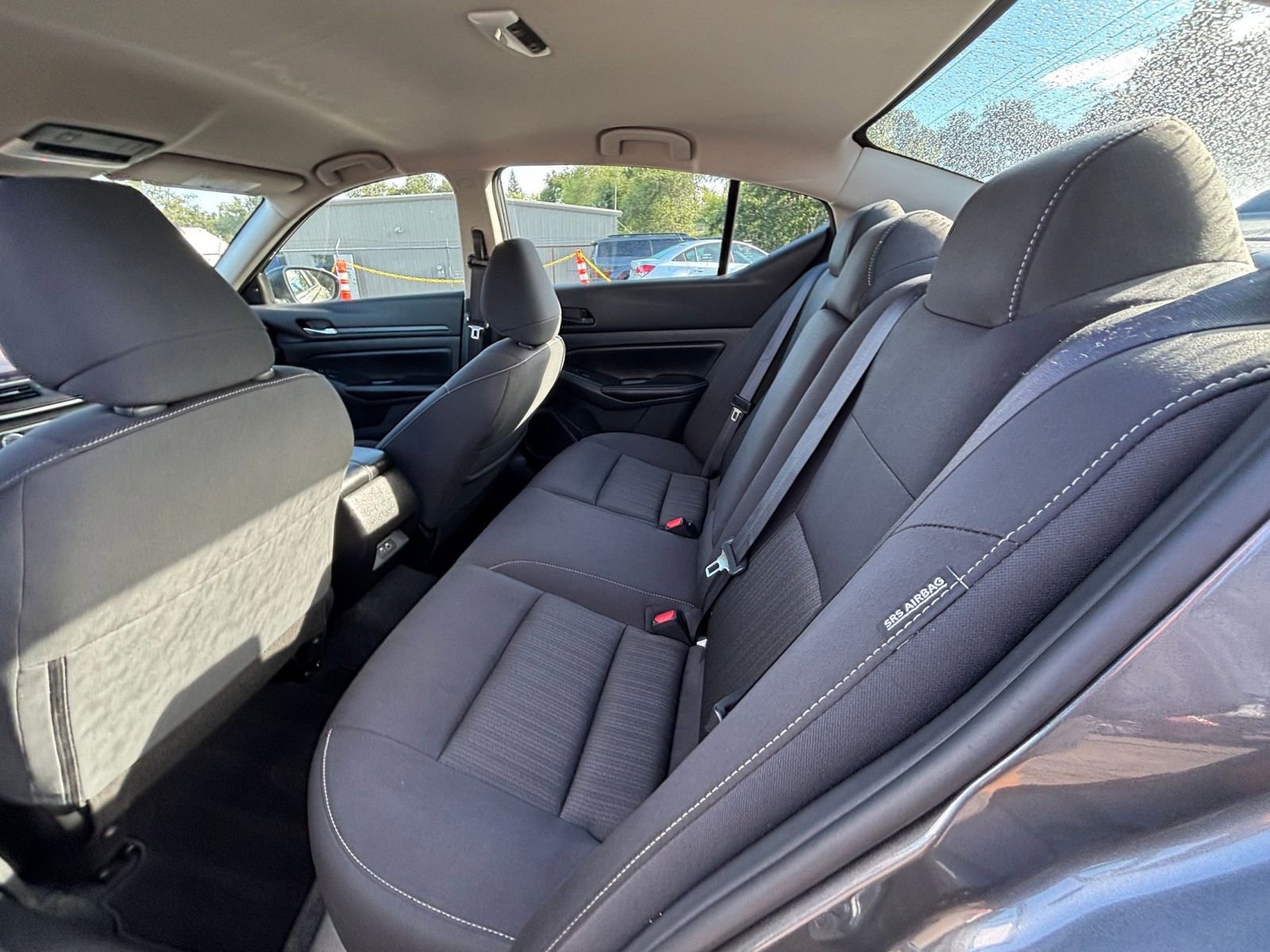 Used 2025 Nissan Altima 2.5 SV FWD image 25