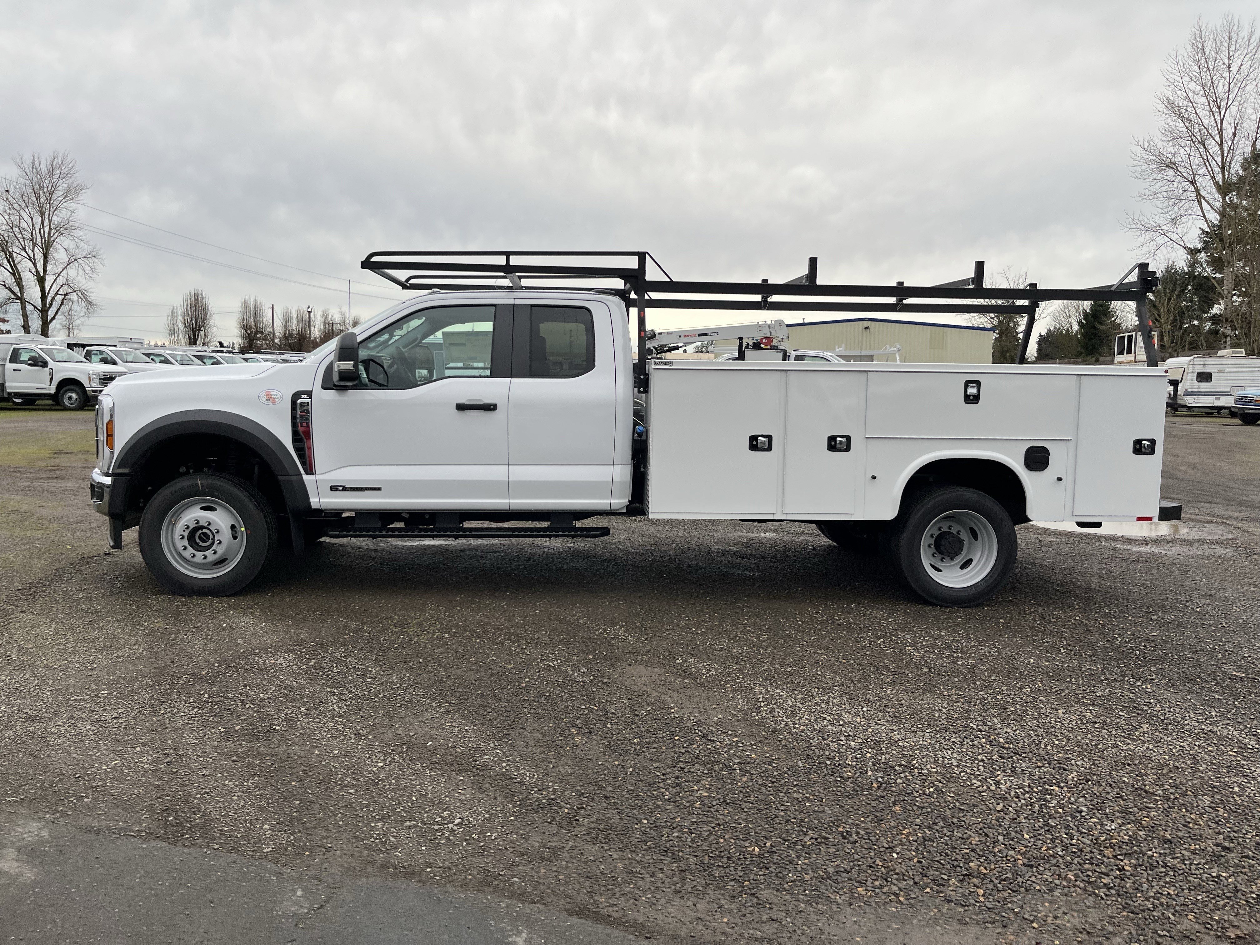 New 2026 Ford F450 XL image 2
