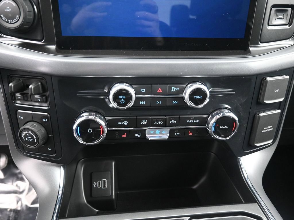 New 2026 Ford F150 XLT w/ Equipment Group 302A MID image 15