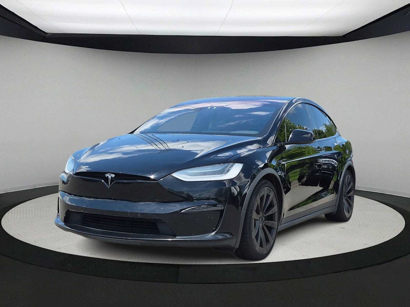 Used 2022 Tesla Model X Plaid AWD/4WD image 4