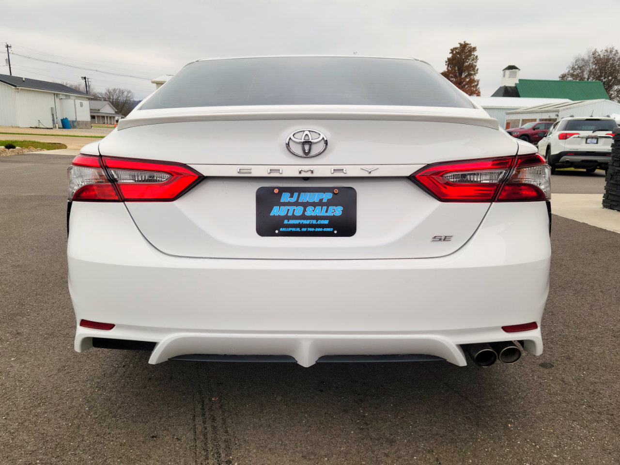Used 2018 Toyota Camry SE image 5