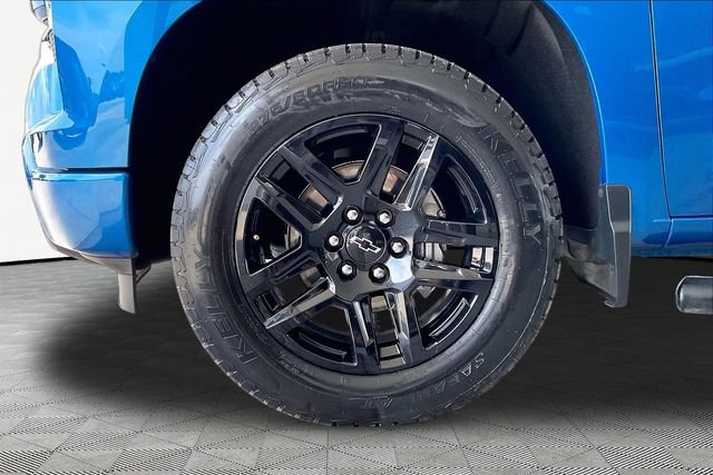 Used 2022 Chevrolet Silverado 1500 RST AWD/4WD image 21