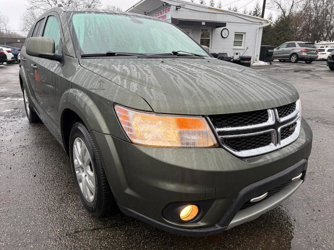Used 2019 Dodge Journey SE image 12