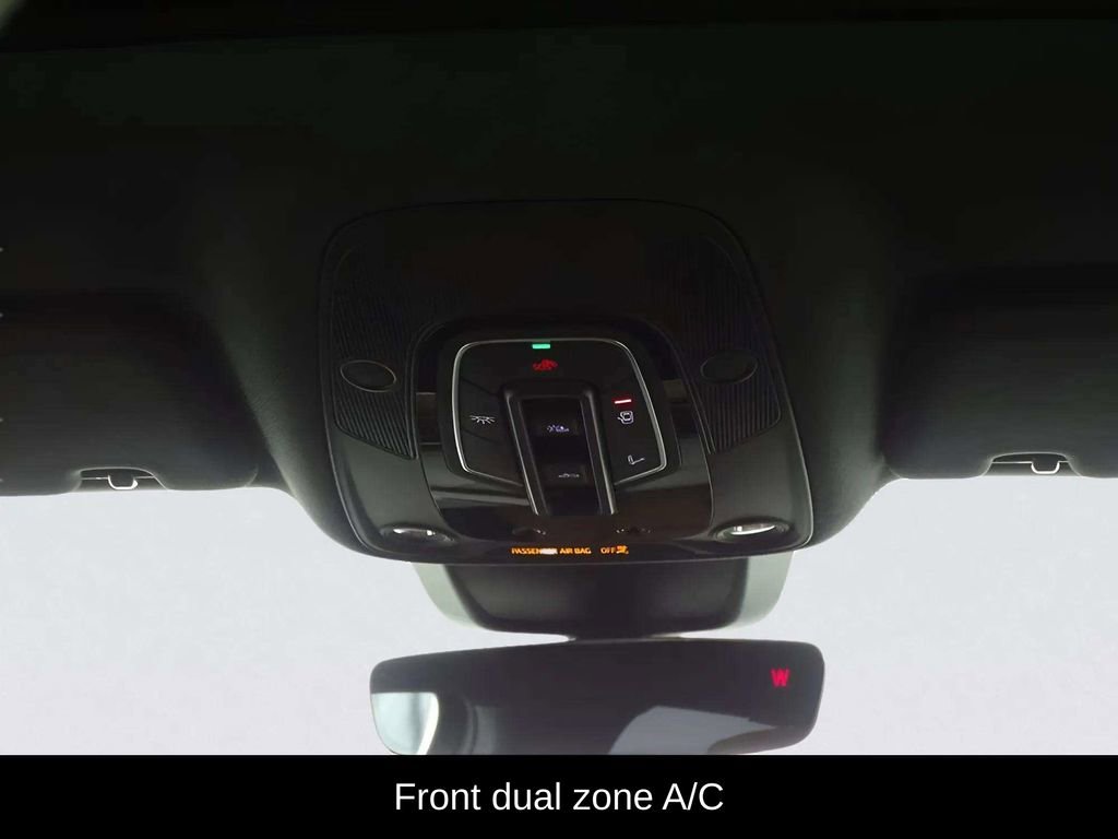 Used 2019 Audi e-tron Prestige w/ Prestige Package AWD/4WD image 8