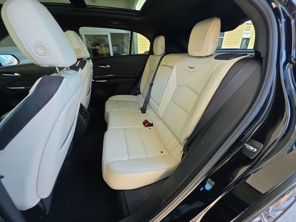 Used 2023 Cadillac XT4 Sport FWD image 26