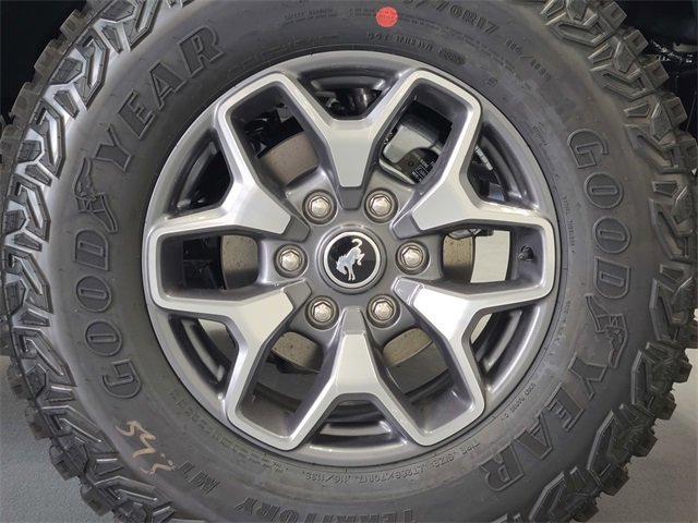 New 2025 Ford Bronco Badlands image 12