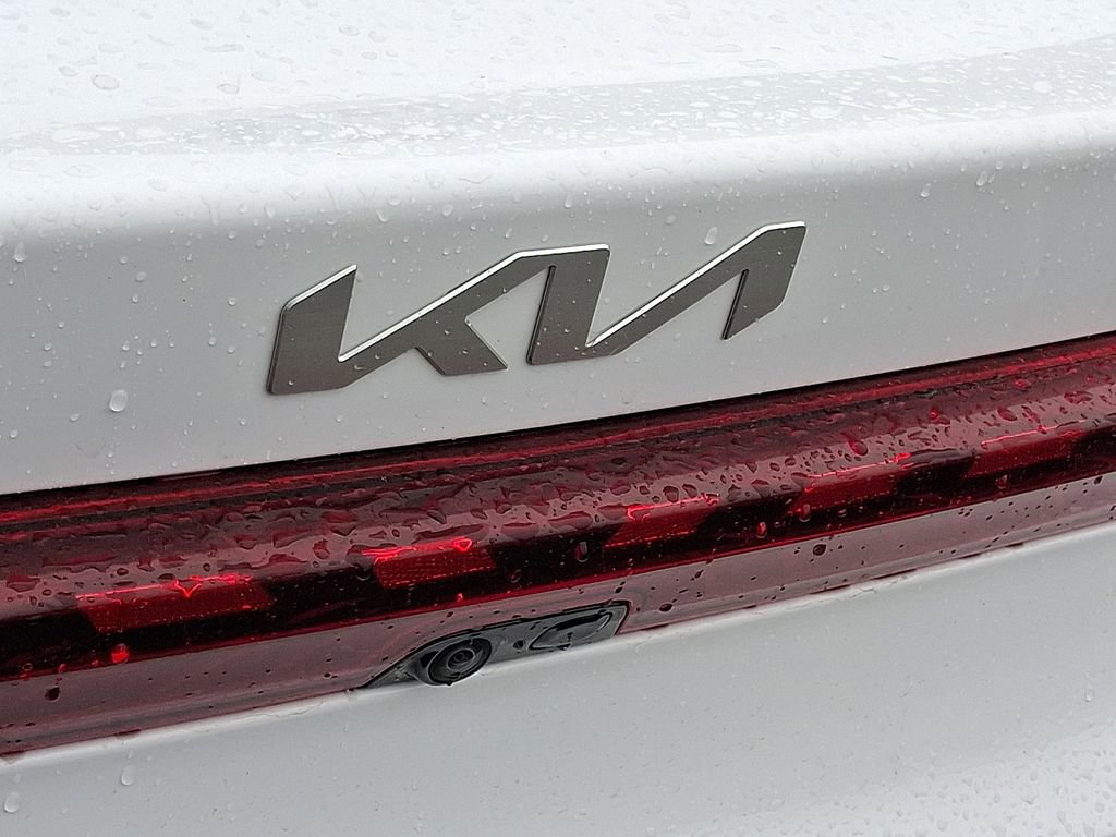 Used 2023 Kia K5 LXS FWD image 30