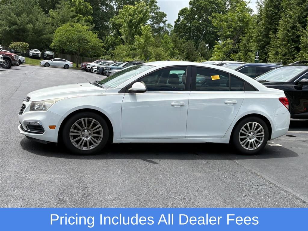 Used 2015 Chevrolet Cruze Eco FWD image 4