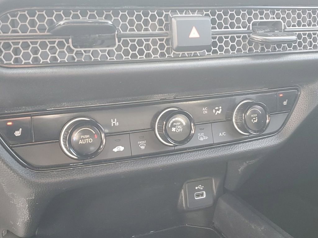 Used 2024 Honda HR-V Sport image 17