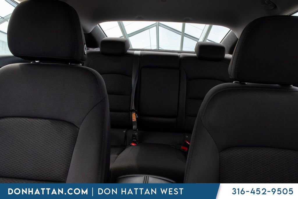 Used 2023 Chevrolet Malibu LT FWD image 16