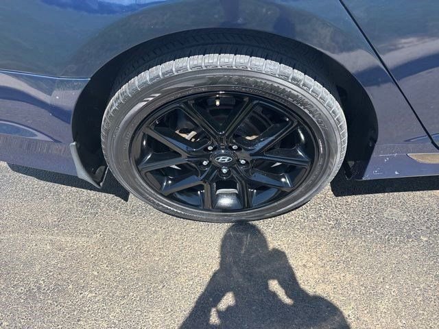 Used 2018 Hyundai Sonata Limited FWD image 45