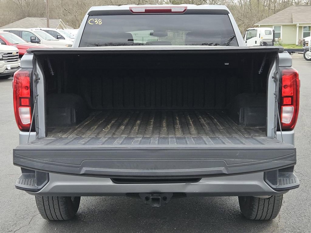 Used 2024 GMC Sierra 1500 Pro w/ Graphite Edition image 9