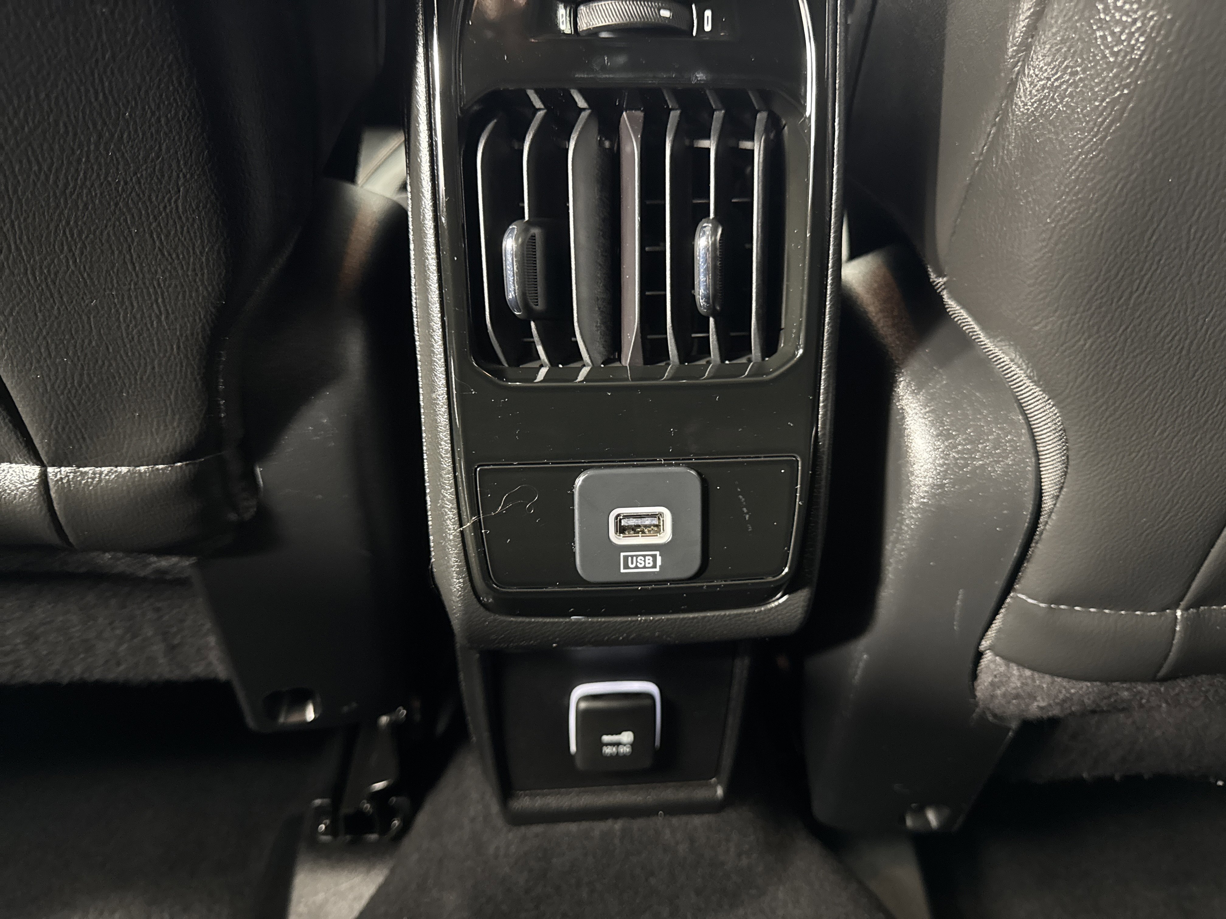 Used 2022 Jeep Compass Limited image 22