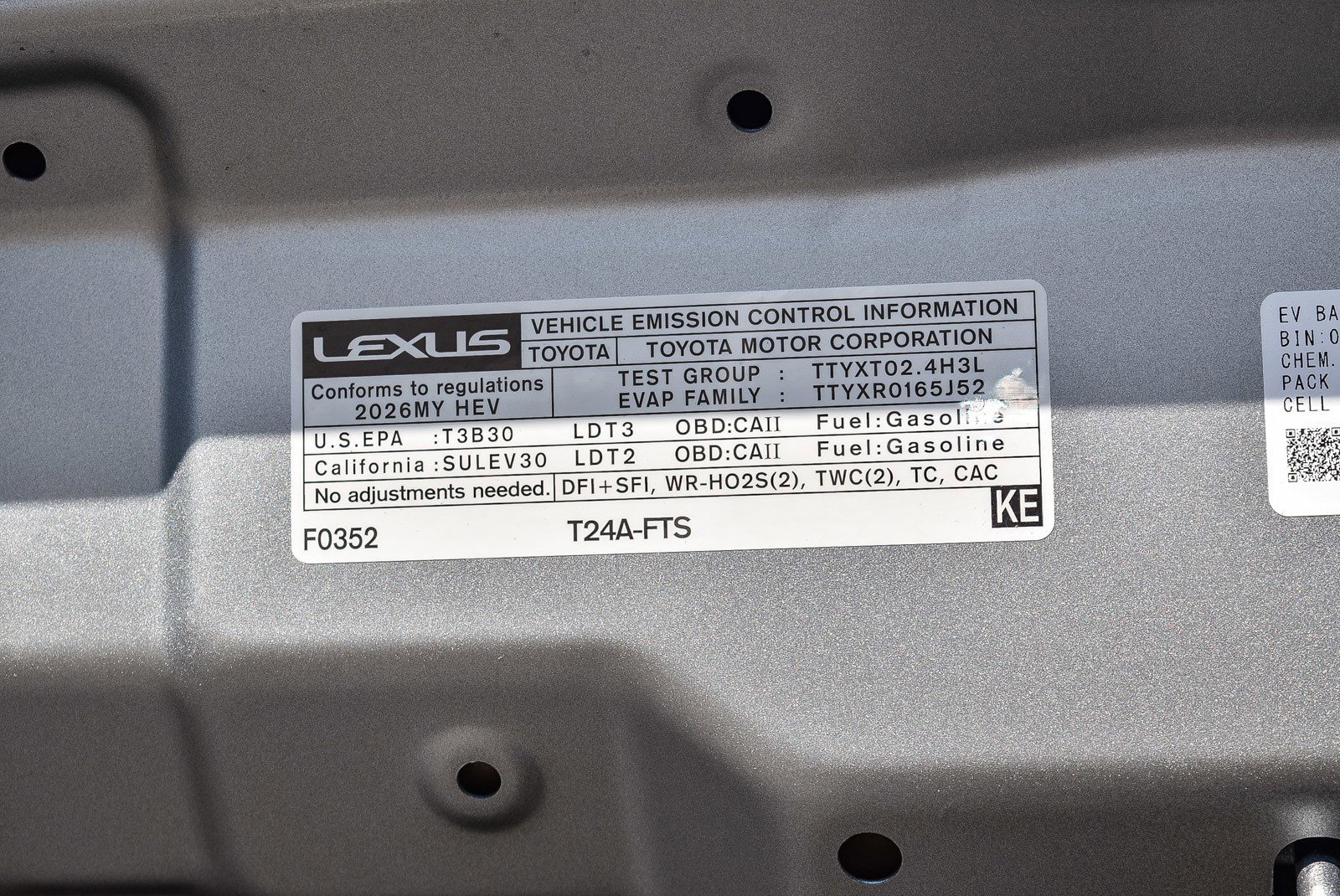 New 2026 Lexus TX 500h AWD image 26