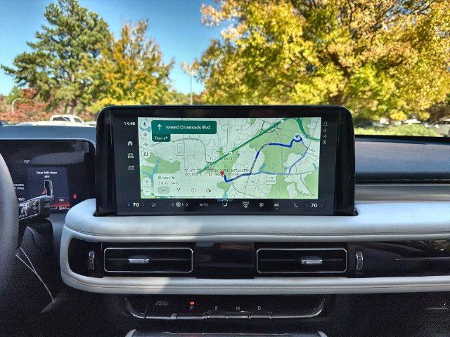 New 2027 Lincoln Aviator AWD image 18