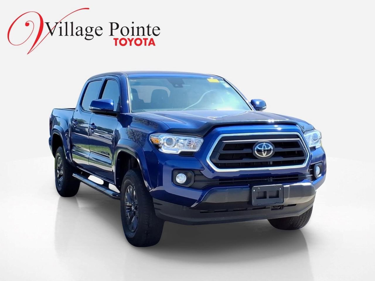 Certified 2023 Toyota Tacoma SR5 AWD/4WD image 3