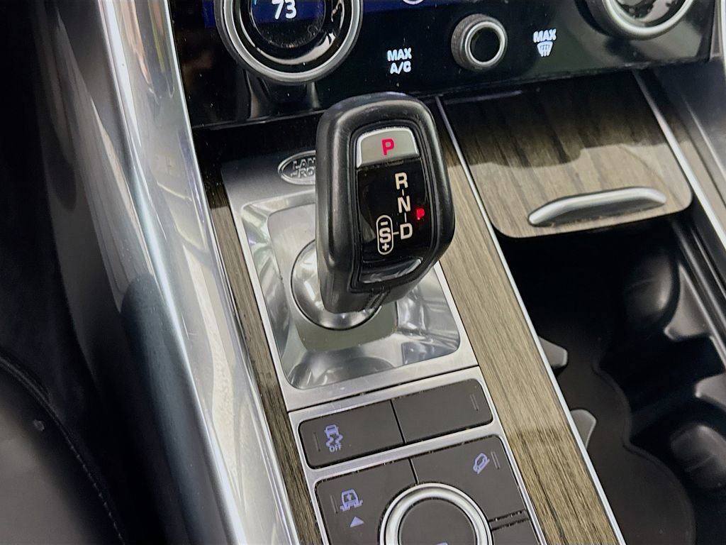Used 2018 Land Rover Range Rover Sport HSE image 17