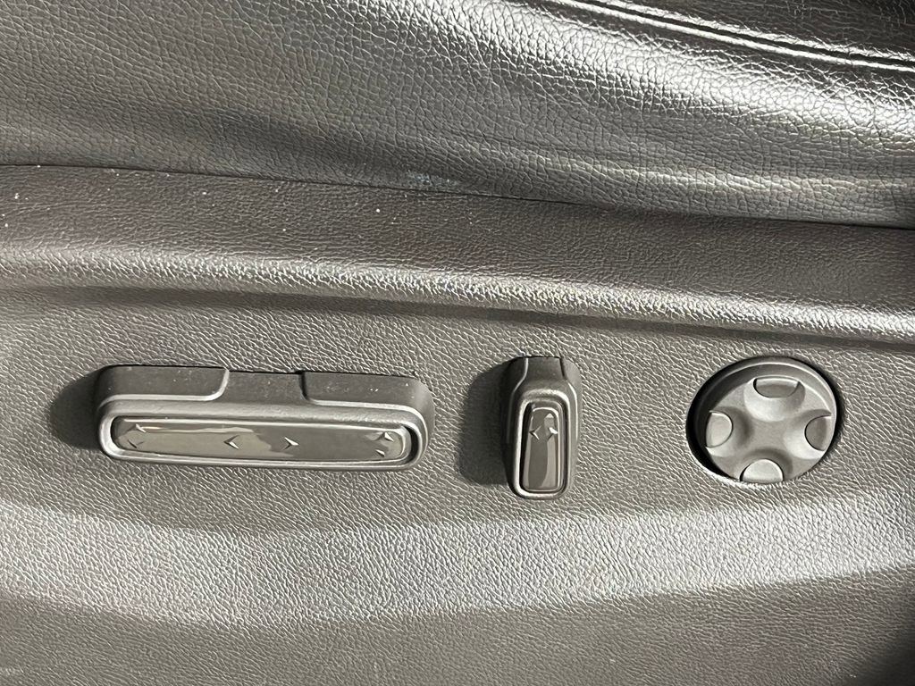 Used 2018 Honda Odyssey Elite image 24