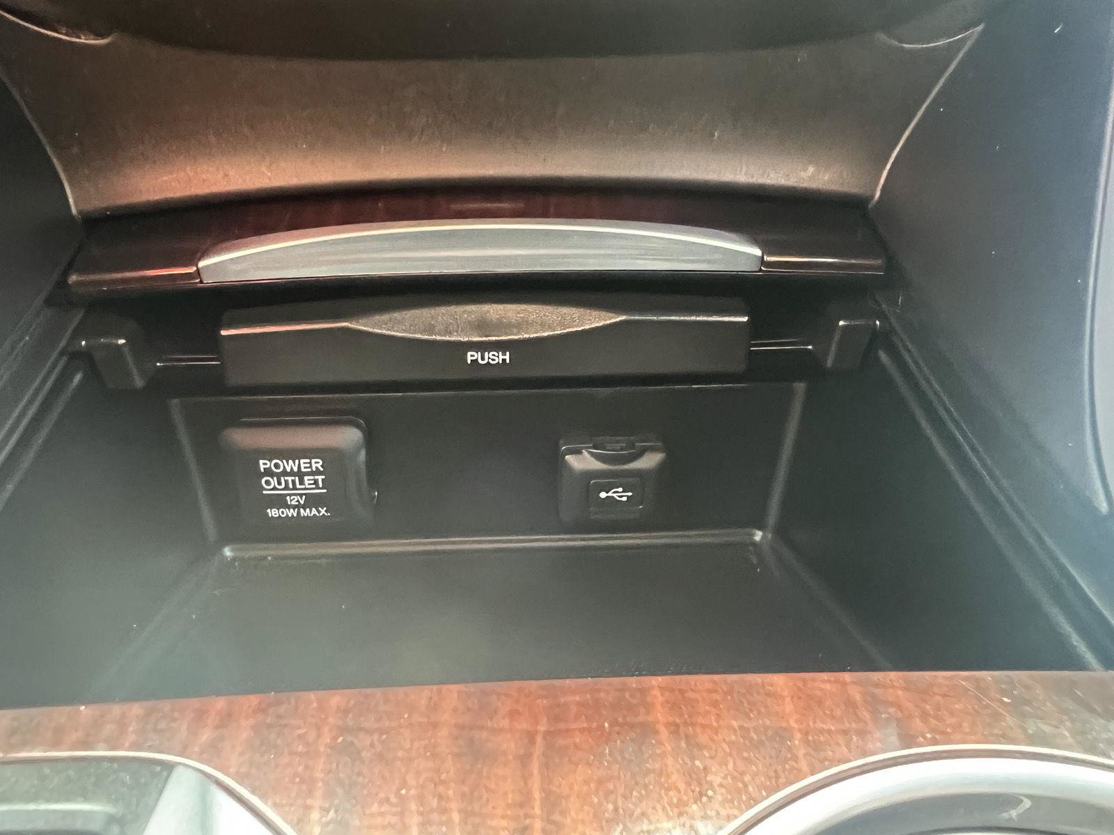 Used 2016 Acura TLX V6 SH-AWD w/ Technology Pkg image 29