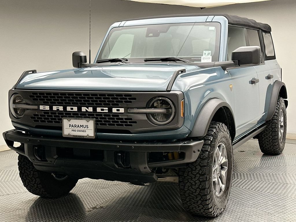 Used 2022 Ford Bronco Badlands AWD/4WD image 1