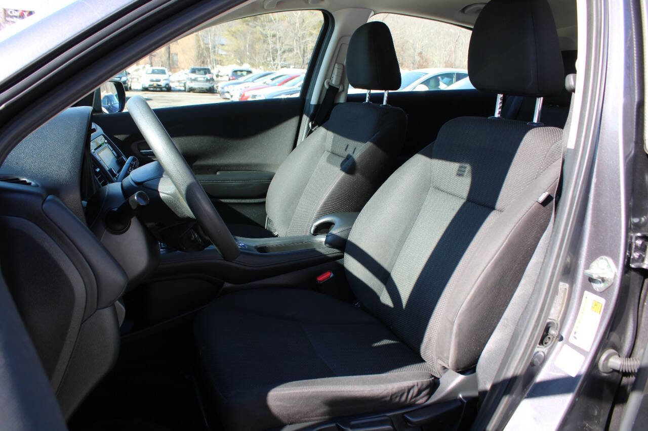 Used 2016 Honda HR-V LX image 24