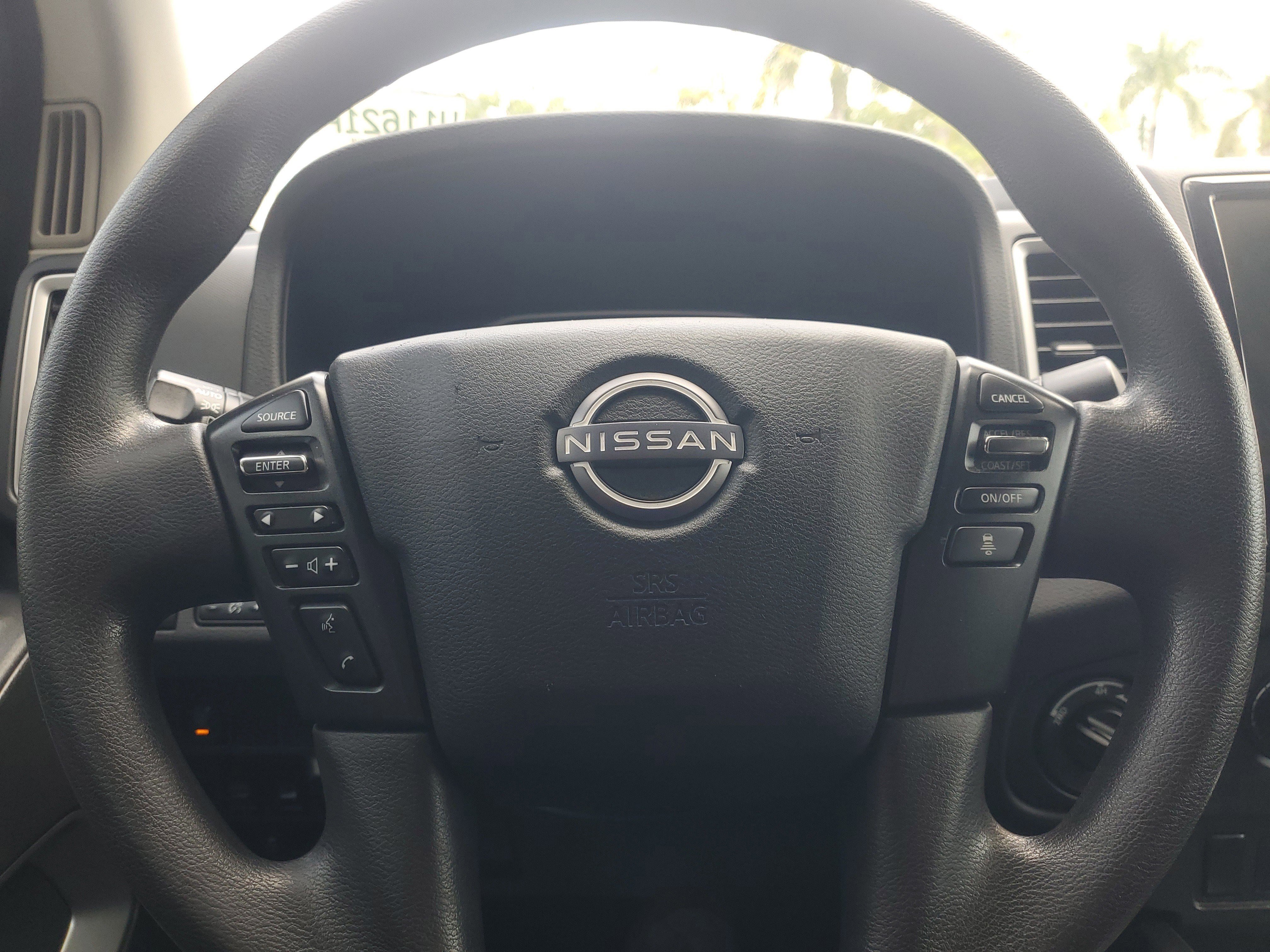 Used 2022 Nissan Frontier SV w/ Technology Package image 19